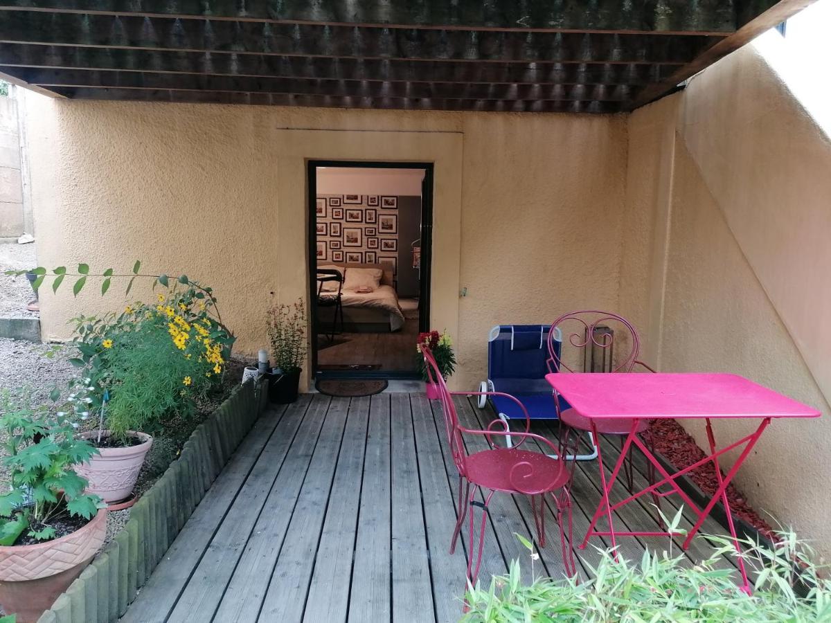 Guest House dans jardin exotique proche d'une voie verte Morlaix Extérieur photo