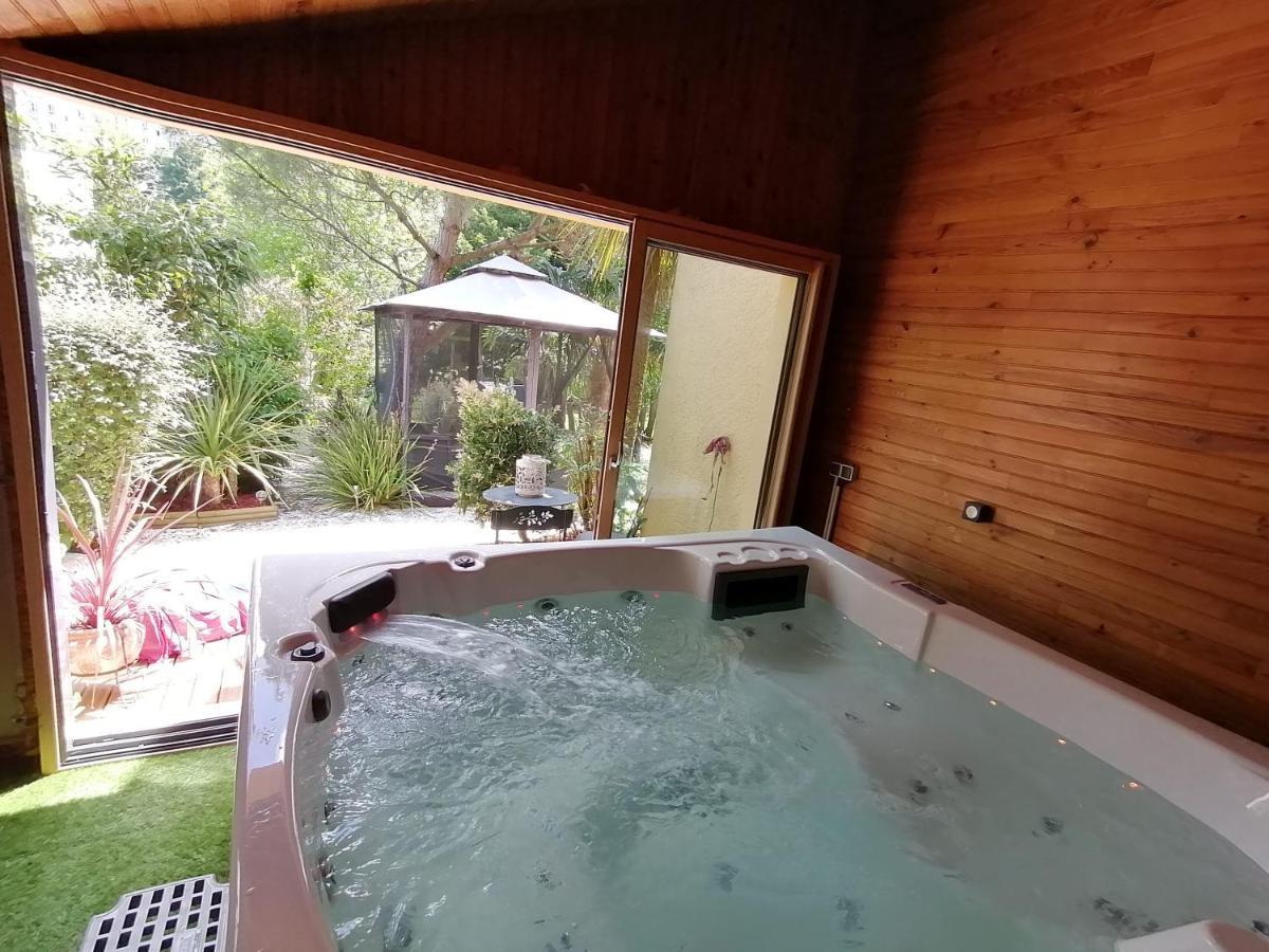 Guest House dans jardin exotique proche d'une voie verte Morlaix Extérieur photo